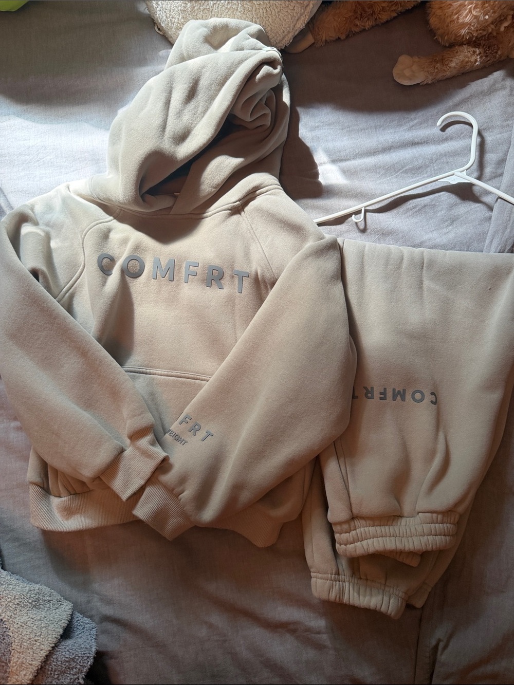 COMFRT Kids Beige Hoodie & Sweatpants Set